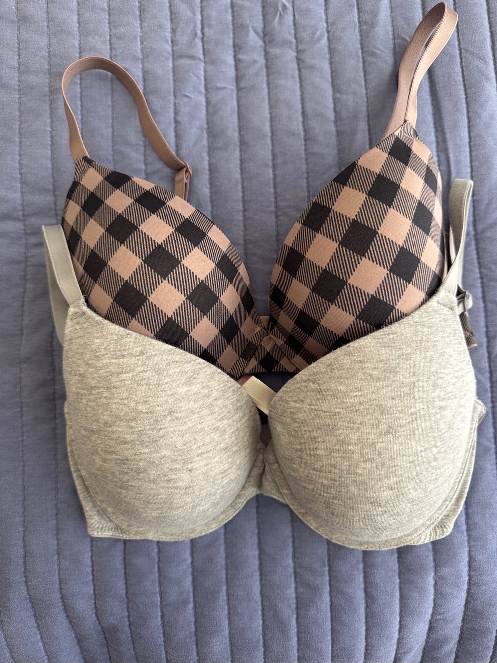 PINK Victoria's Secret Gray T-Shirt Bra with Pink Plaid Backing